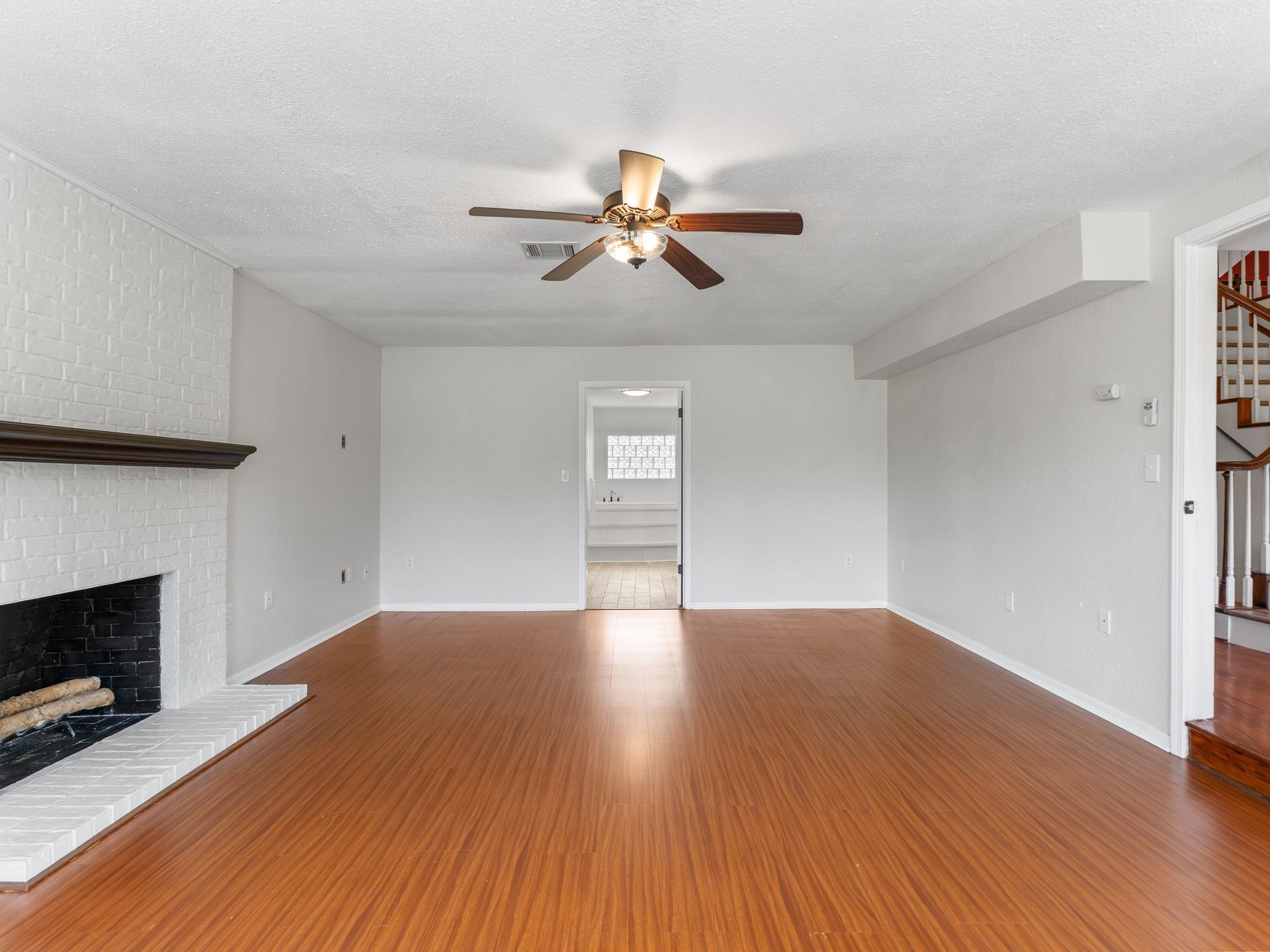 1707 County Road 348, Brazoria, TX 77422