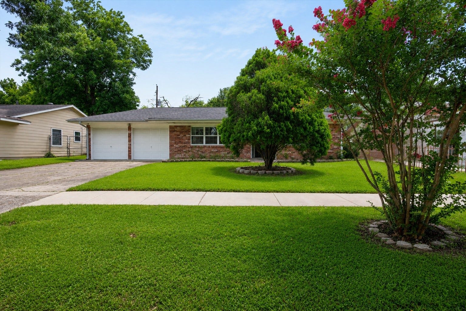 1313 Plymouth Street, Pasadena, TX 77502 1313 Plymouth Street, Pasadena, TX 77502