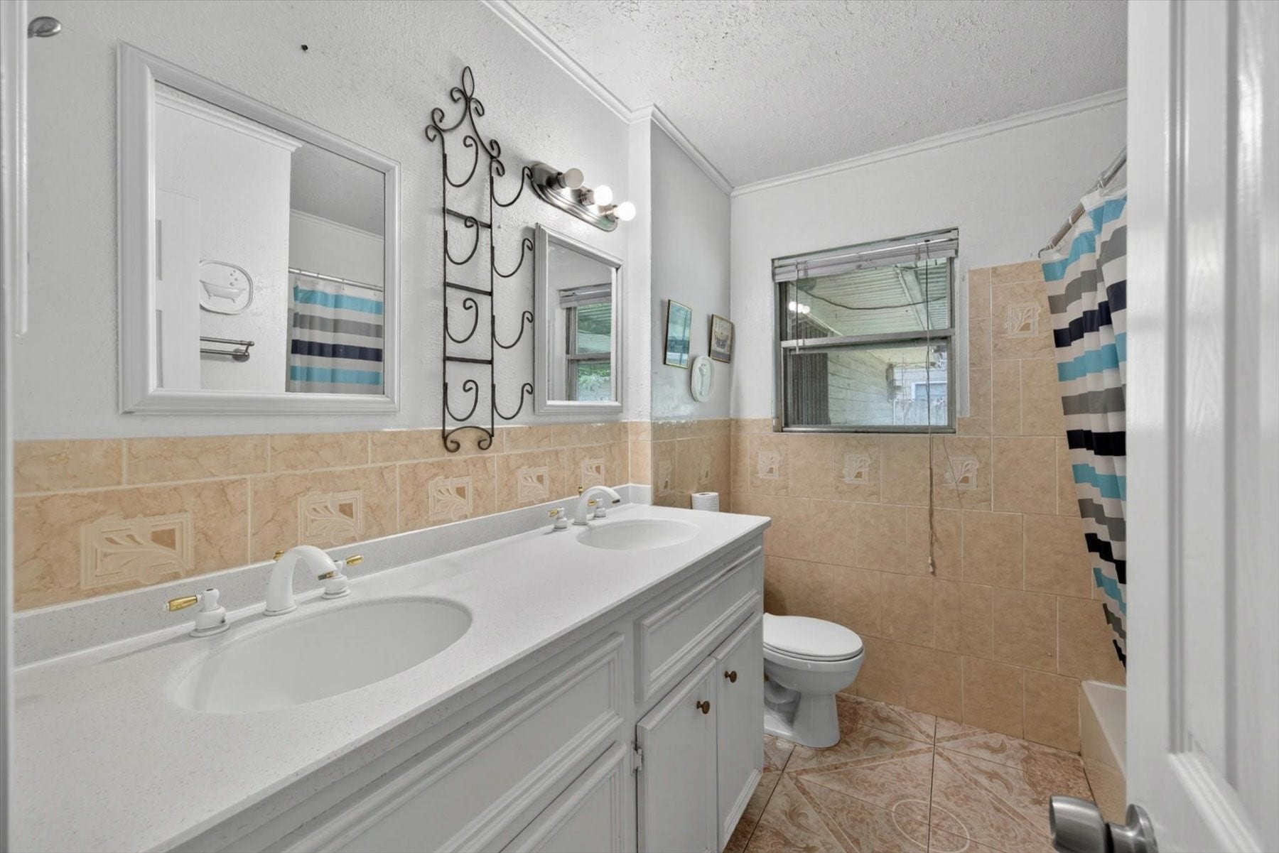 1313 Plymouth Street, Pasadena, TX 77502 1313 Plymouth Street, Pasadena, TX 77502