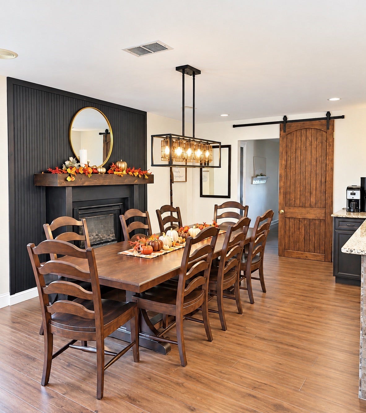 1907 N Rockisland Street, Angleton, TX 77515 dining room