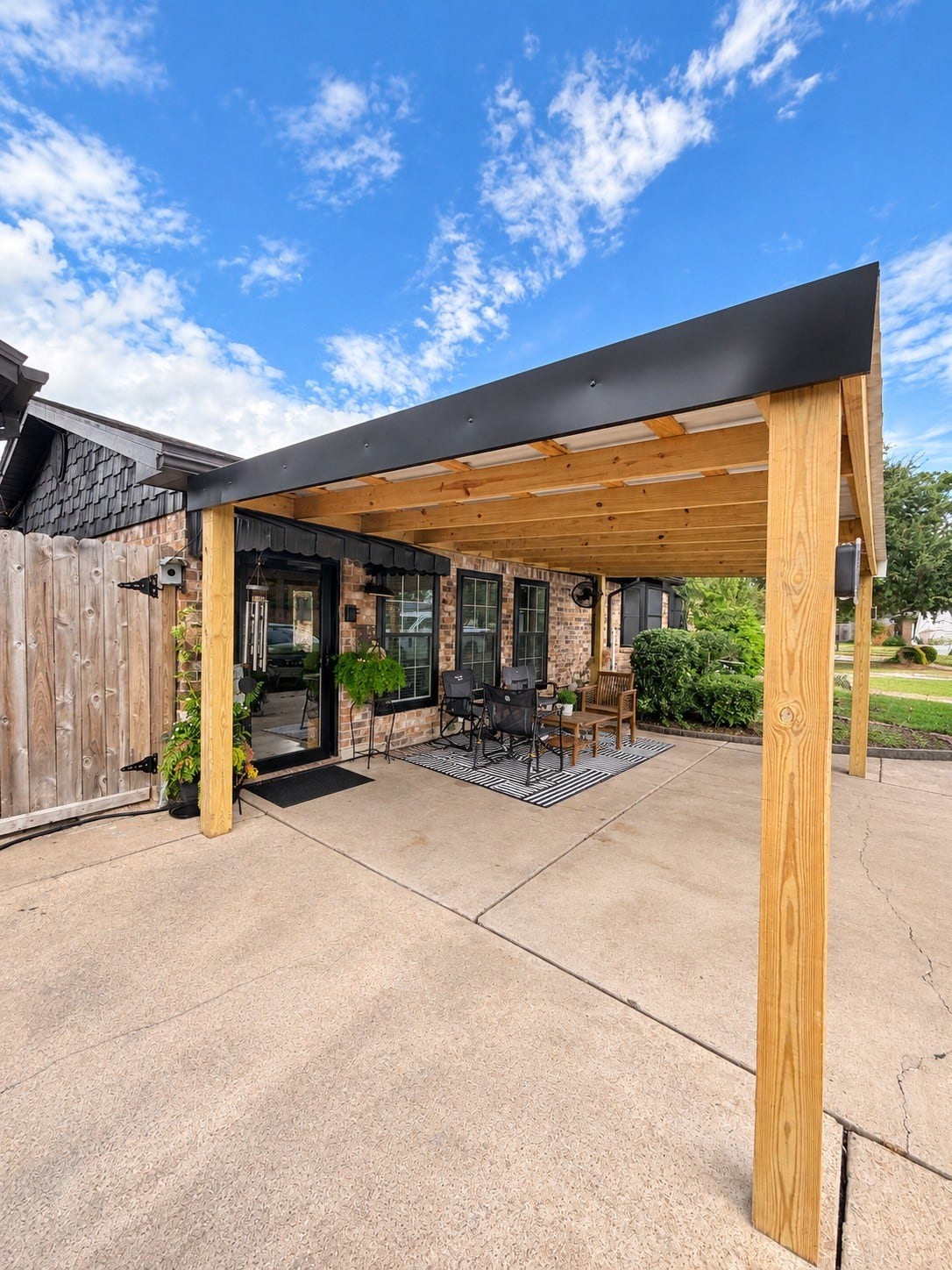 1907 N Rockisland Street, Angleton, TX 77515 1907 N Rockisland Street, Angleton, TX 77515