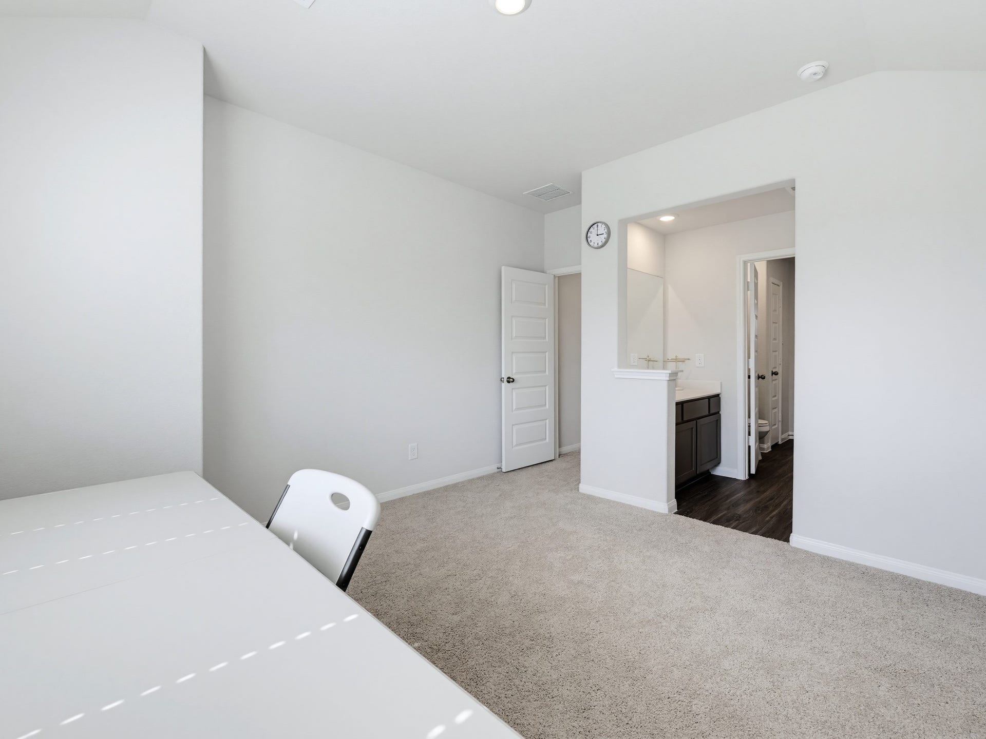 fourth bedroom