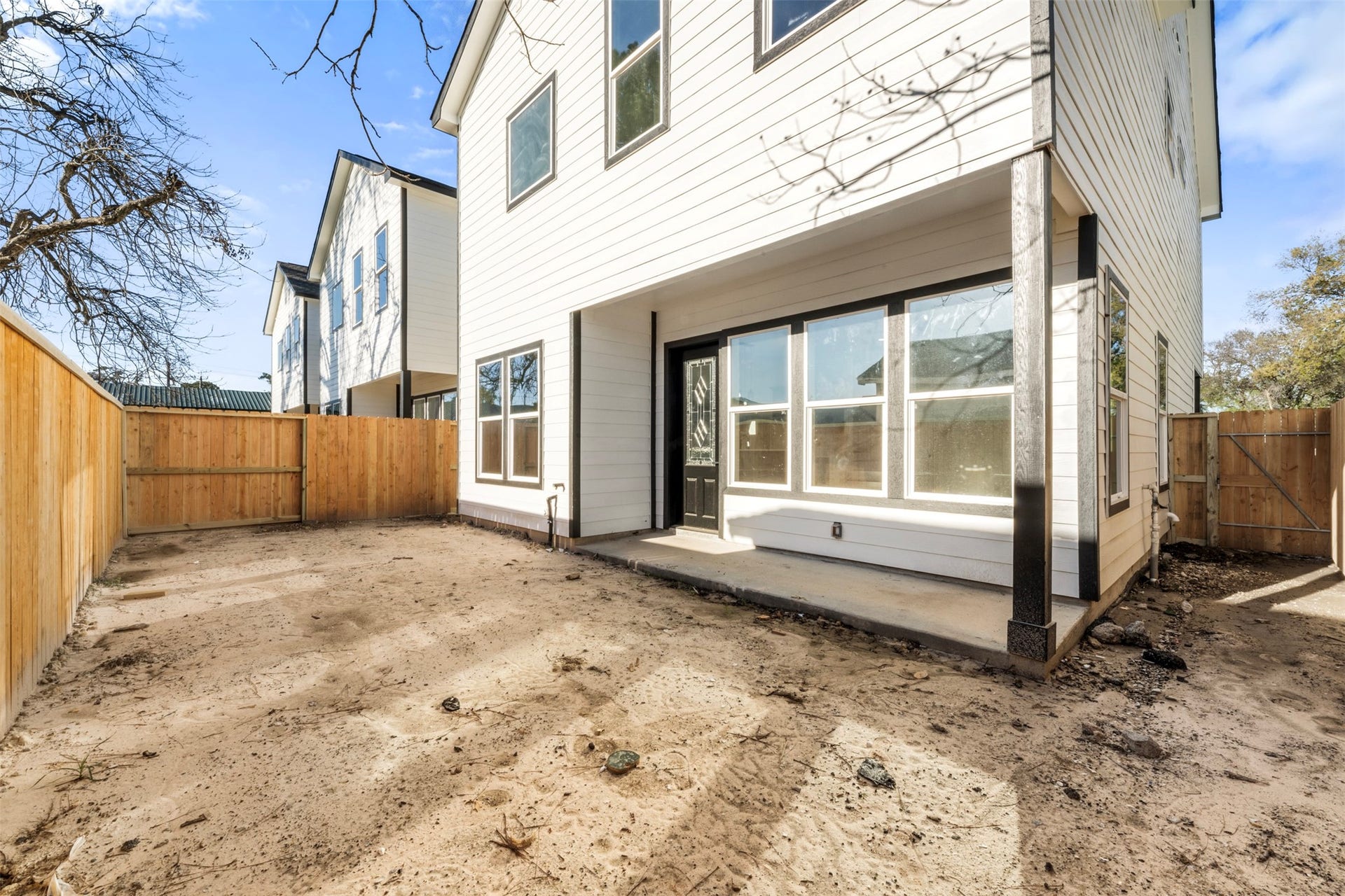 1308 Duff Lane, Houston, TX 77022 1308 Duff Lane, Houston, TX 77022