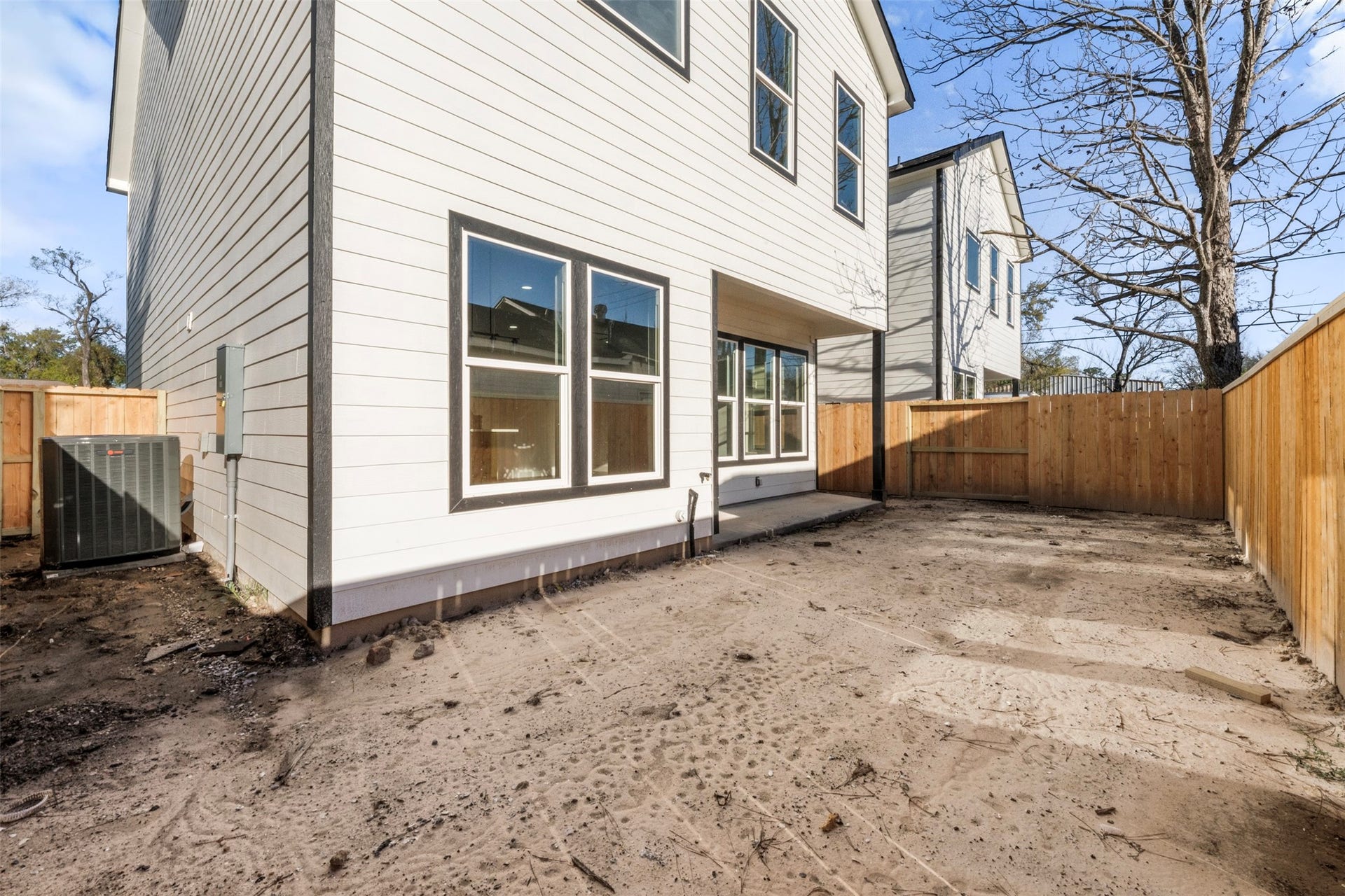 1308 Duff Lane, Houston, TX 77022 1308 Duff Lane, Houston, TX 77022