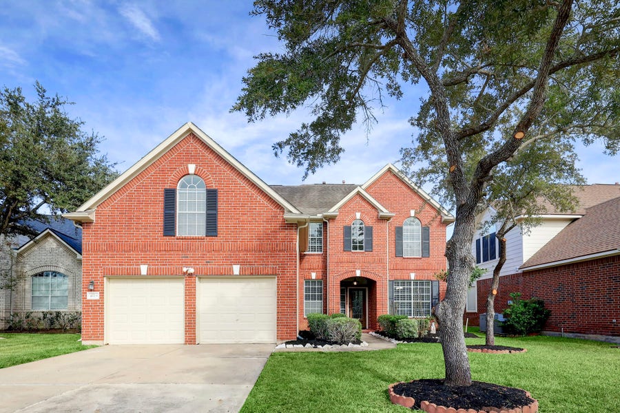 Property photo for 4615 Russett Lane, Sugar Land, TX