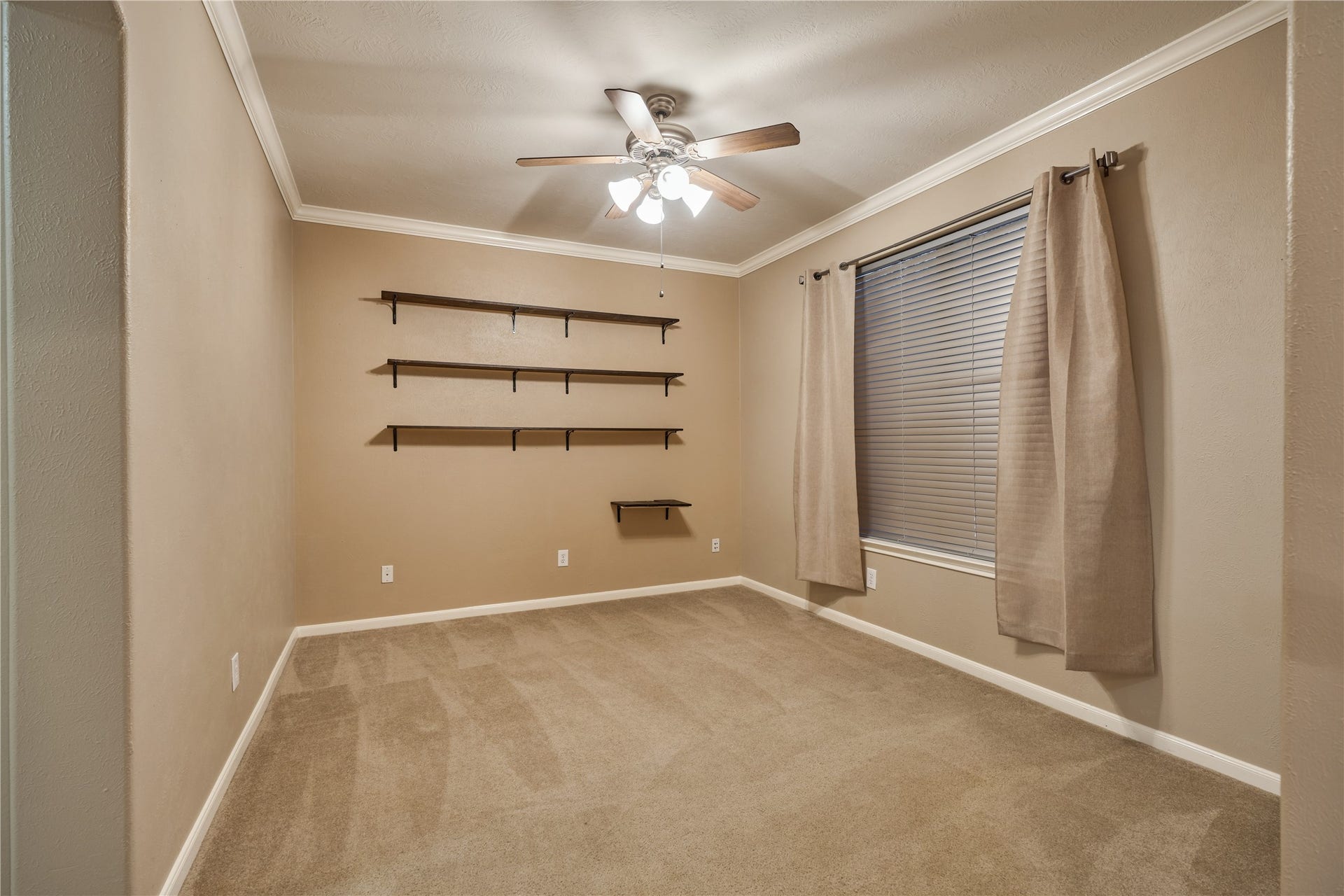 17250 Lafayette Hollow Lane, Humble, TX 77346