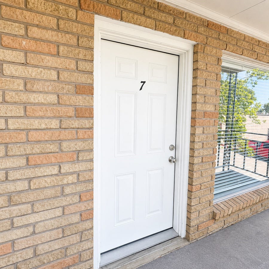 Property photo for 4624 Bell Street, #7, Houston, TX