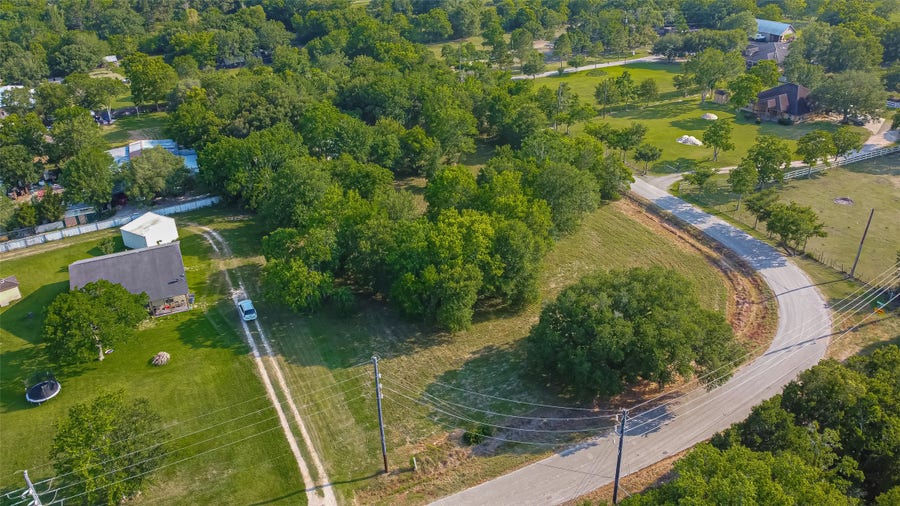 Property photo for 0 Fenn Road, Rosharon, TX