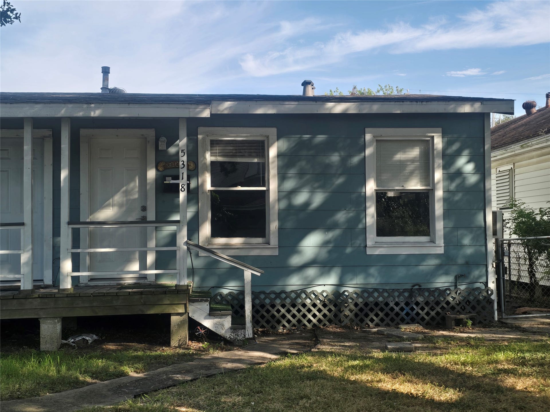 5318 Avenue P 1/2, Galveston, TX 77551