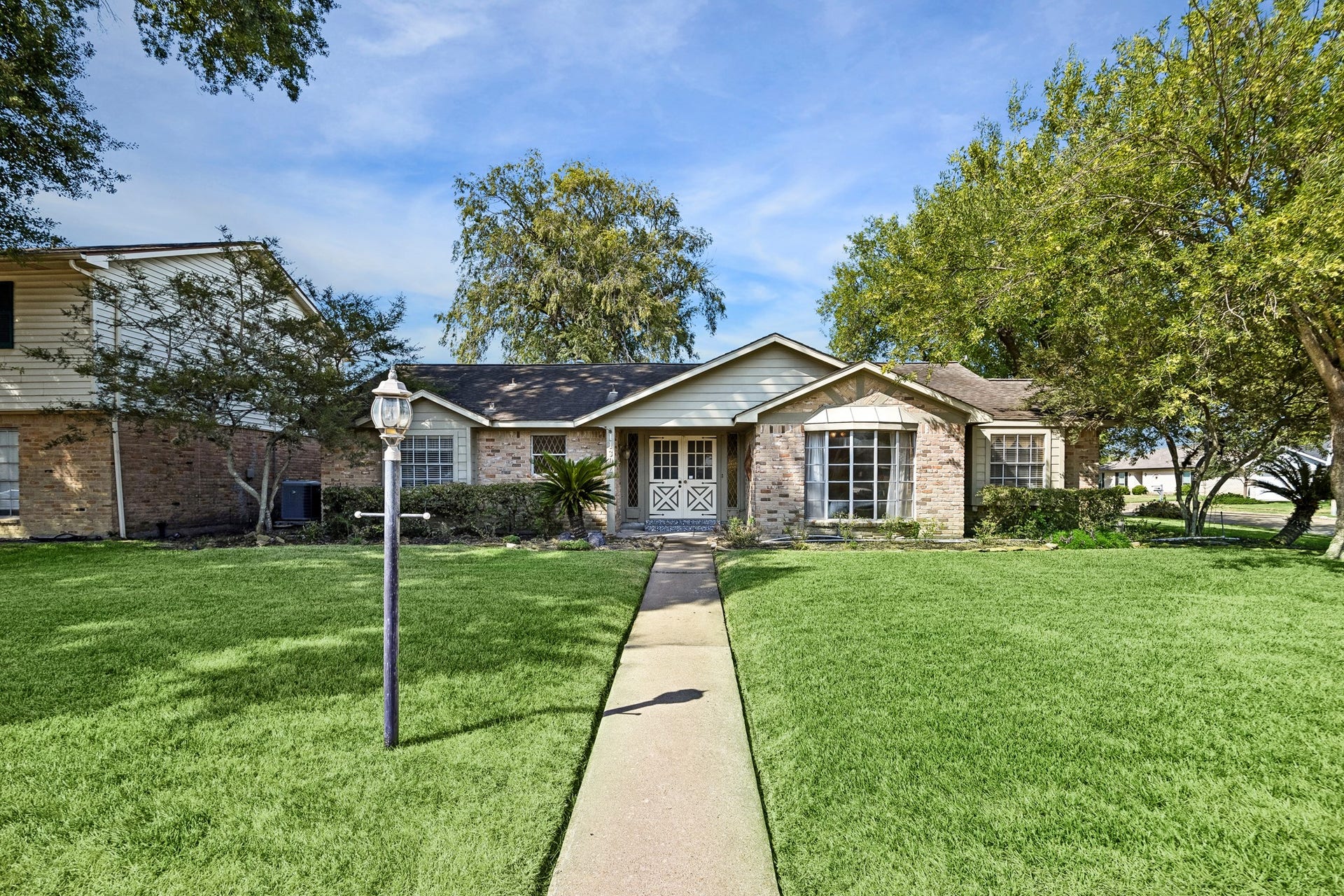 11302 Brighton Lane, Meadows Place, TX 77477 11302 Brighton Lane, Meadows Place, TX 77477