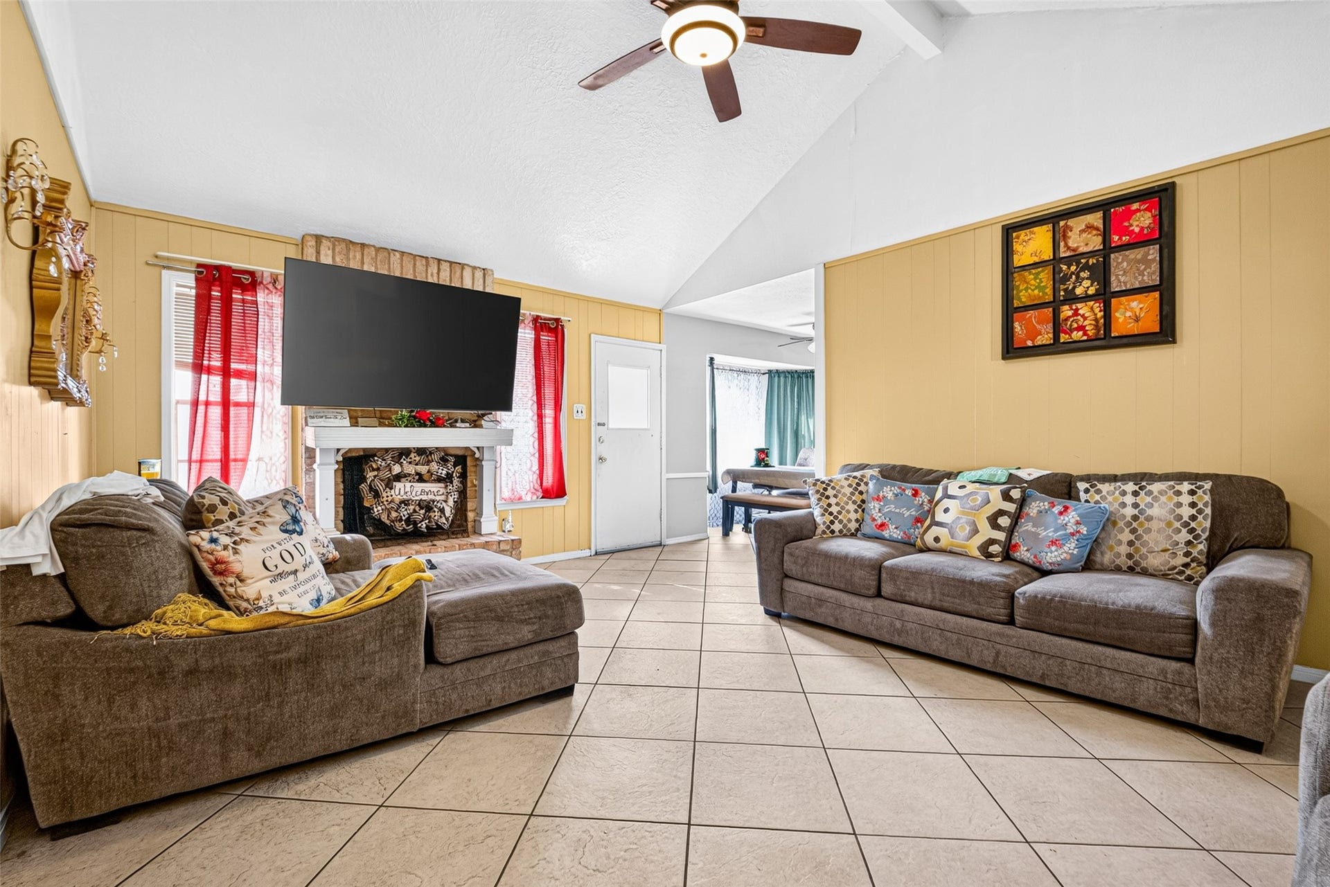 16211 Brinkwood Drive, Houston, TX 77090 16211 Brinkwood Drive, Houston, TX 77090