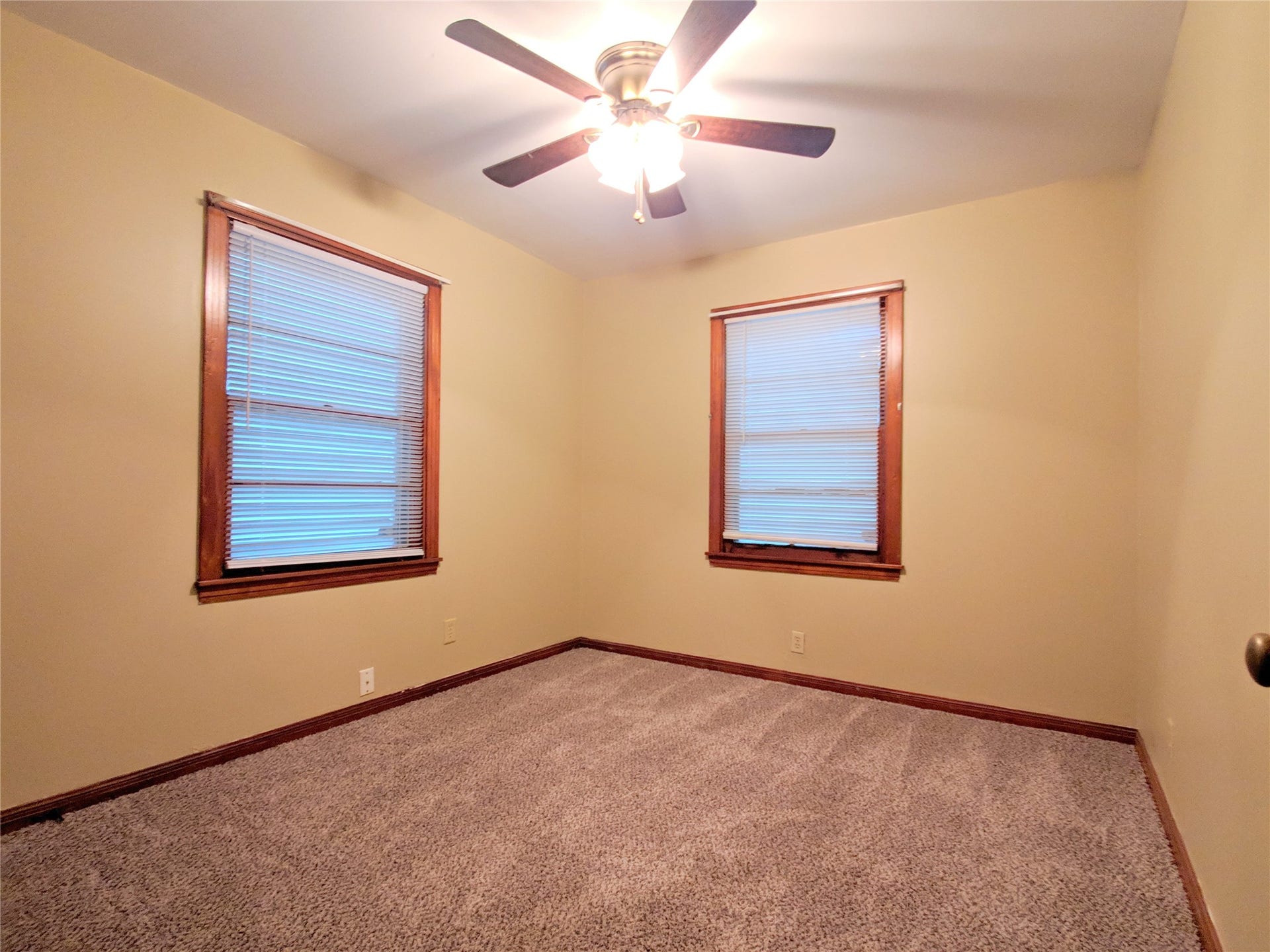 1717 Hawthorne Street, La Marque, TX 77568 1717 Hawthorne Street, La Marque, TX 77568