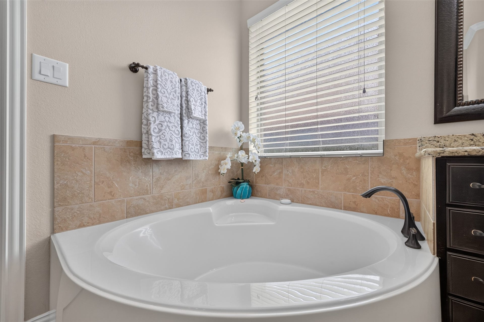 19511 Arbor Lodge Drive, Cypress, TX 77433