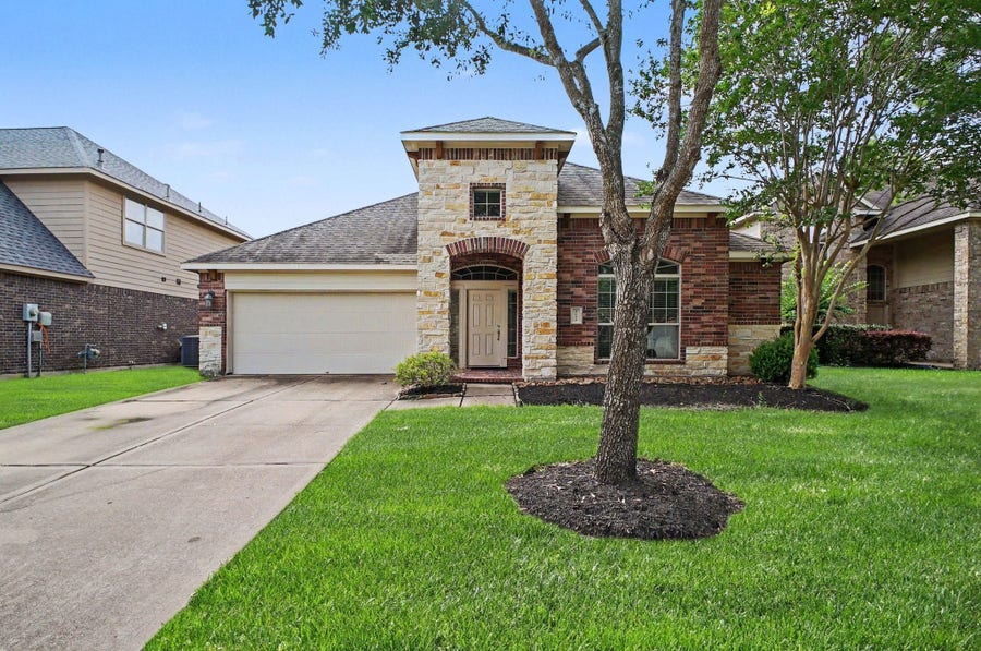 Property photo for 7011 Spruce View Court, Richmond, TX
