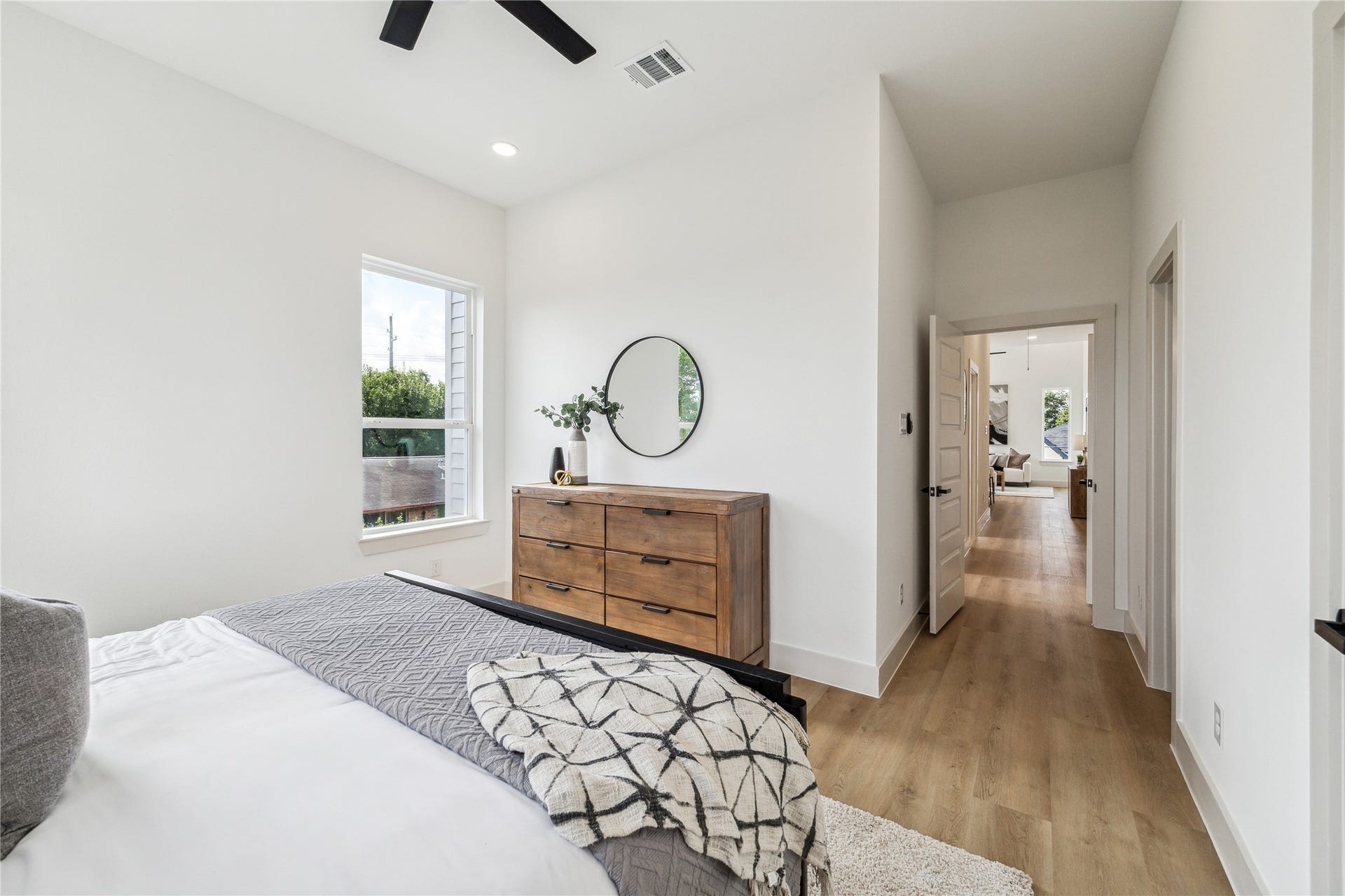 4415 Buck Street, #A/B, Houston, TX 77020 4415 Buck Street, #A/B, Houston, TX 77020