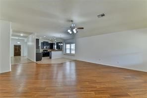 2013 Troon Drive, La Porte, TX 77571 2013 Troon Drive, La Porte, TX 77571