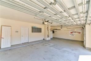 2013 Troon Drive, La Porte, TX 77571 2013 Troon Drive, La Porte, TX 77571