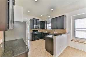 2013 Troon Drive, La Porte, TX 77571 2013 Troon Drive, La Porte, TX 77571