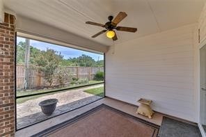 2013 Troon Drive, La Porte, TX 77571 2013 Troon Drive, La Porte, TX 77571