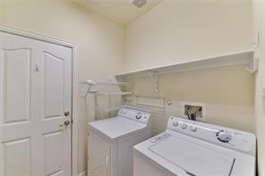 2013 Troon Drive, La Porte, TX 77571 2013 Troon Drive, La Porte, TX 77571