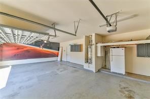 2013 Troon Drive, La Porte, TX 77571 2013 Troon Drive, La Porte, TX 77571
