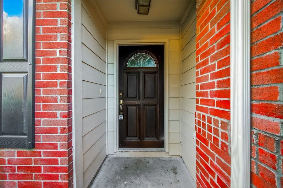 Property photo for 2338 Summit Meadow Drive, Houston, TX