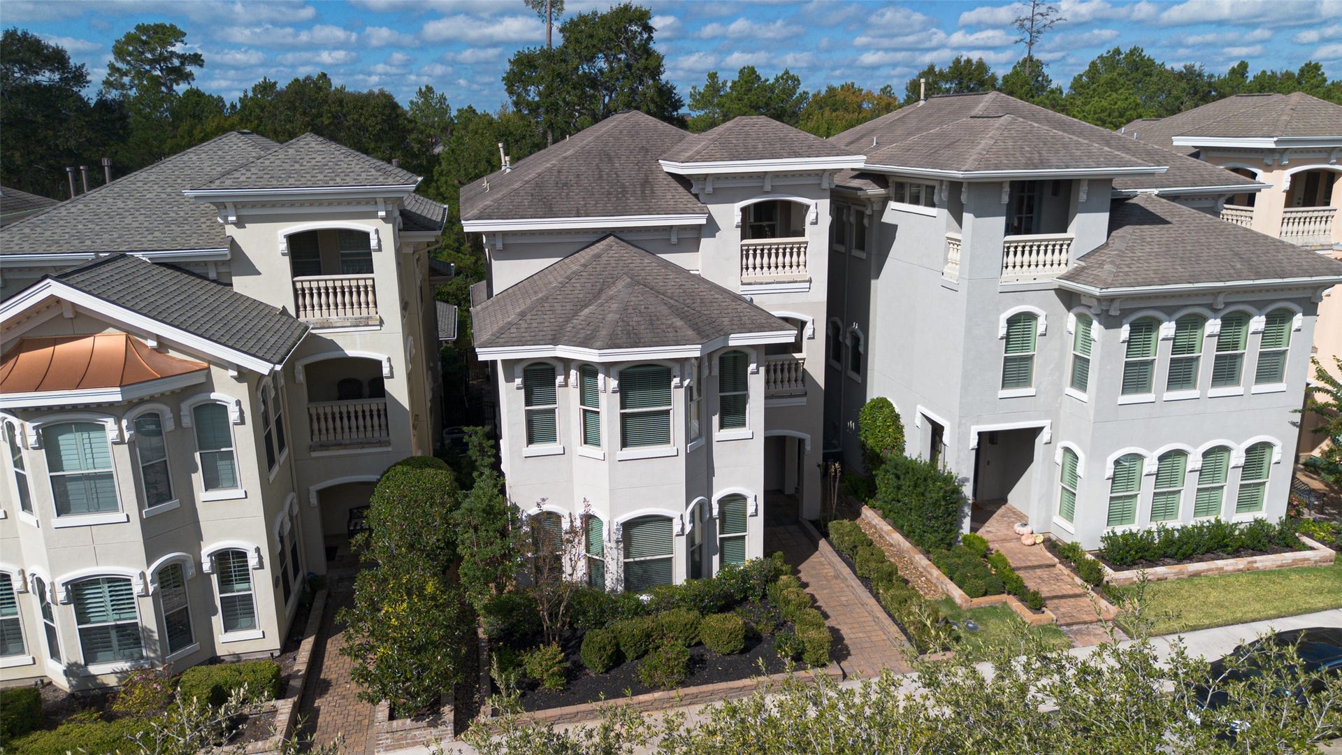 23 Olmstead Row, The Woodlands, TX 77380