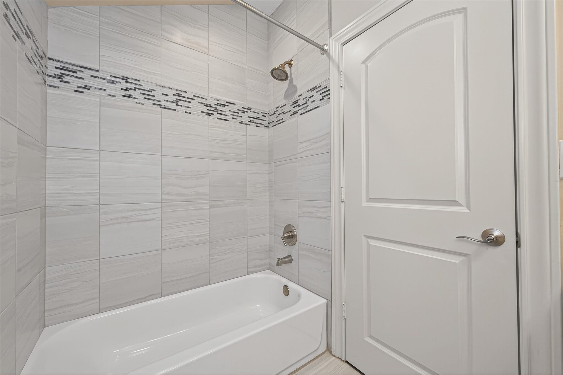 23 Olmstead Row, The Woodlands, TX 77380