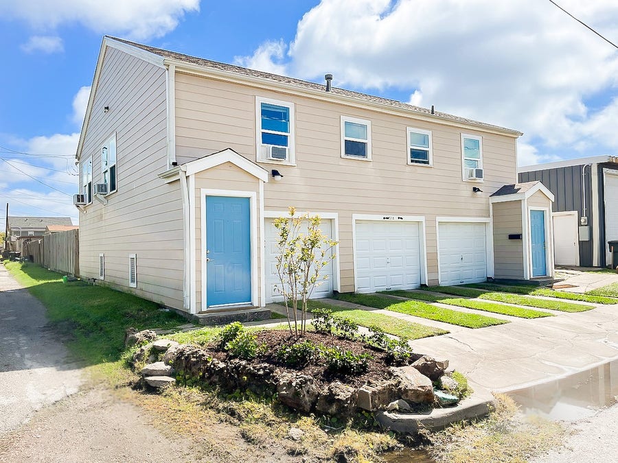 Property photo for 1214 44th Street, Galveston, TX