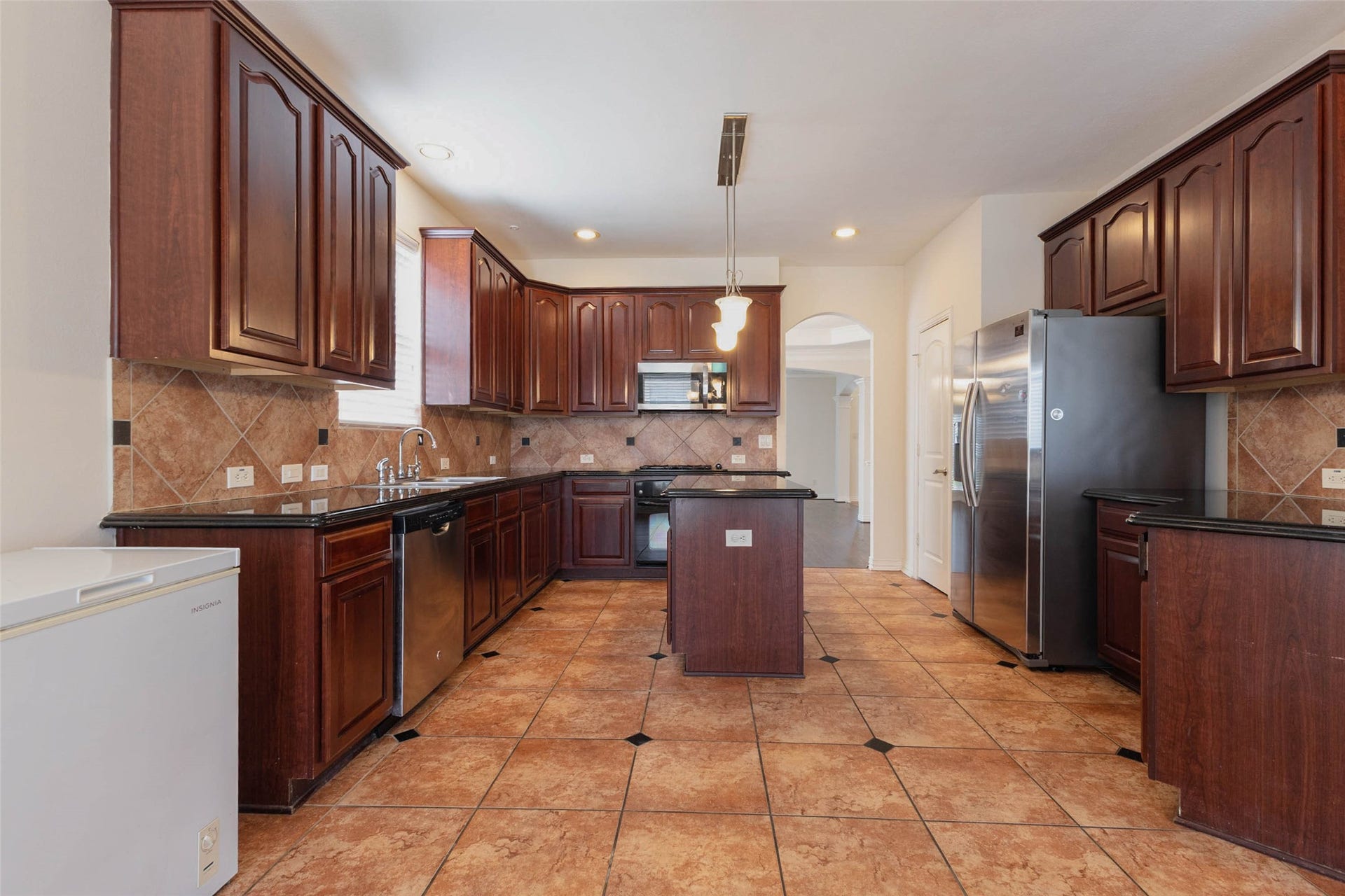 4023 Portofino Court, Missouri City, TX 77459 4023 Portofino Court, Missouri City, TX 77459