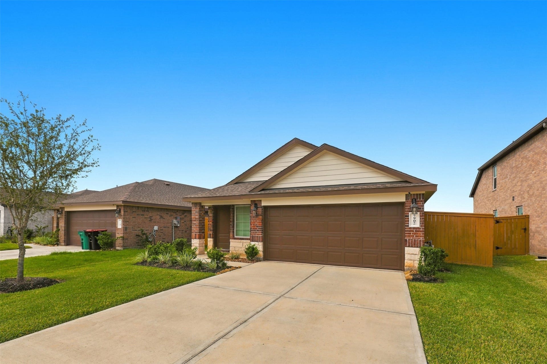 7902 Lavender Jade Drive, Rosharon, TX 77583 7902 Lavender Jade Drive, Rosharon, TX 77583