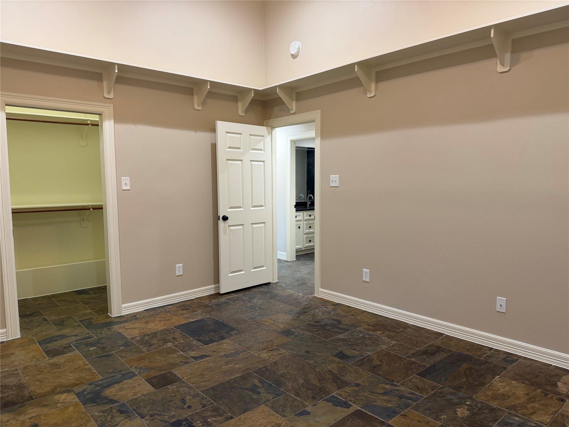 1014 Roxella Street, #B, Houston, TX 77076 1014 Roxella Street, #B, Houston, TX 77076