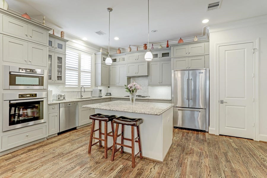 Property photo for 2015 Mcclendon Street, Houston, TX