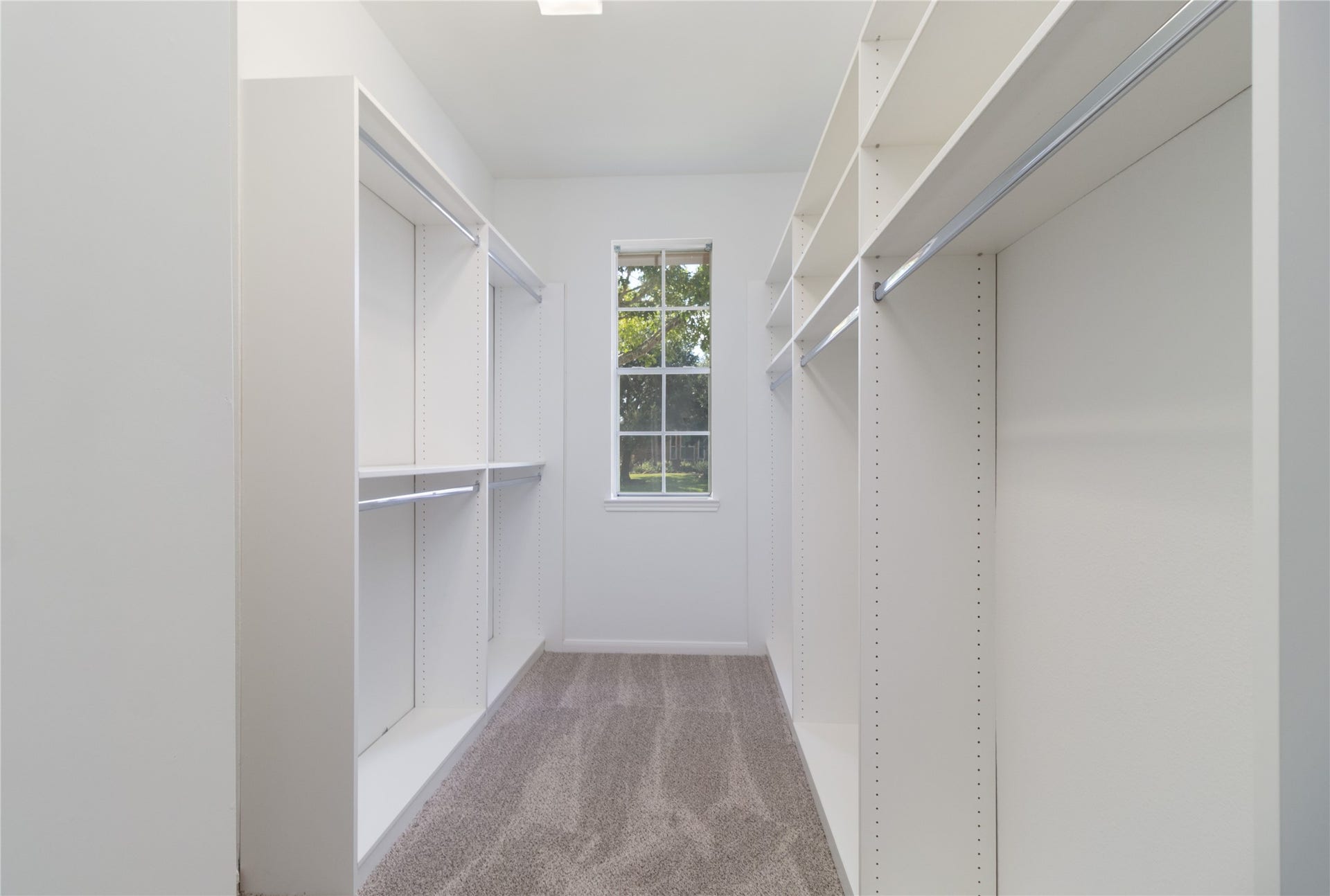 3115 Hickory Grove Lane, Pearland, TX 77584 Primary closet