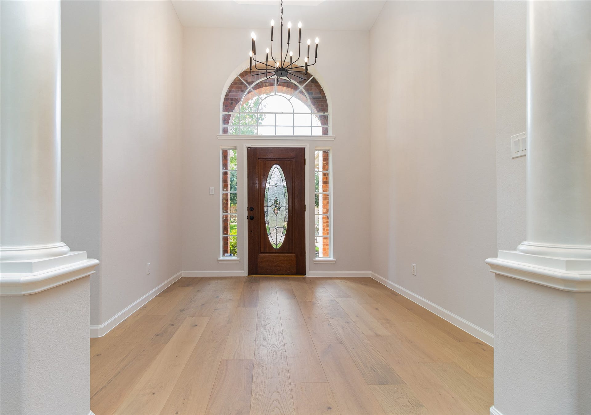 3115 Hickory Grove Lane, Pearland, TX 77584 Wide foyer