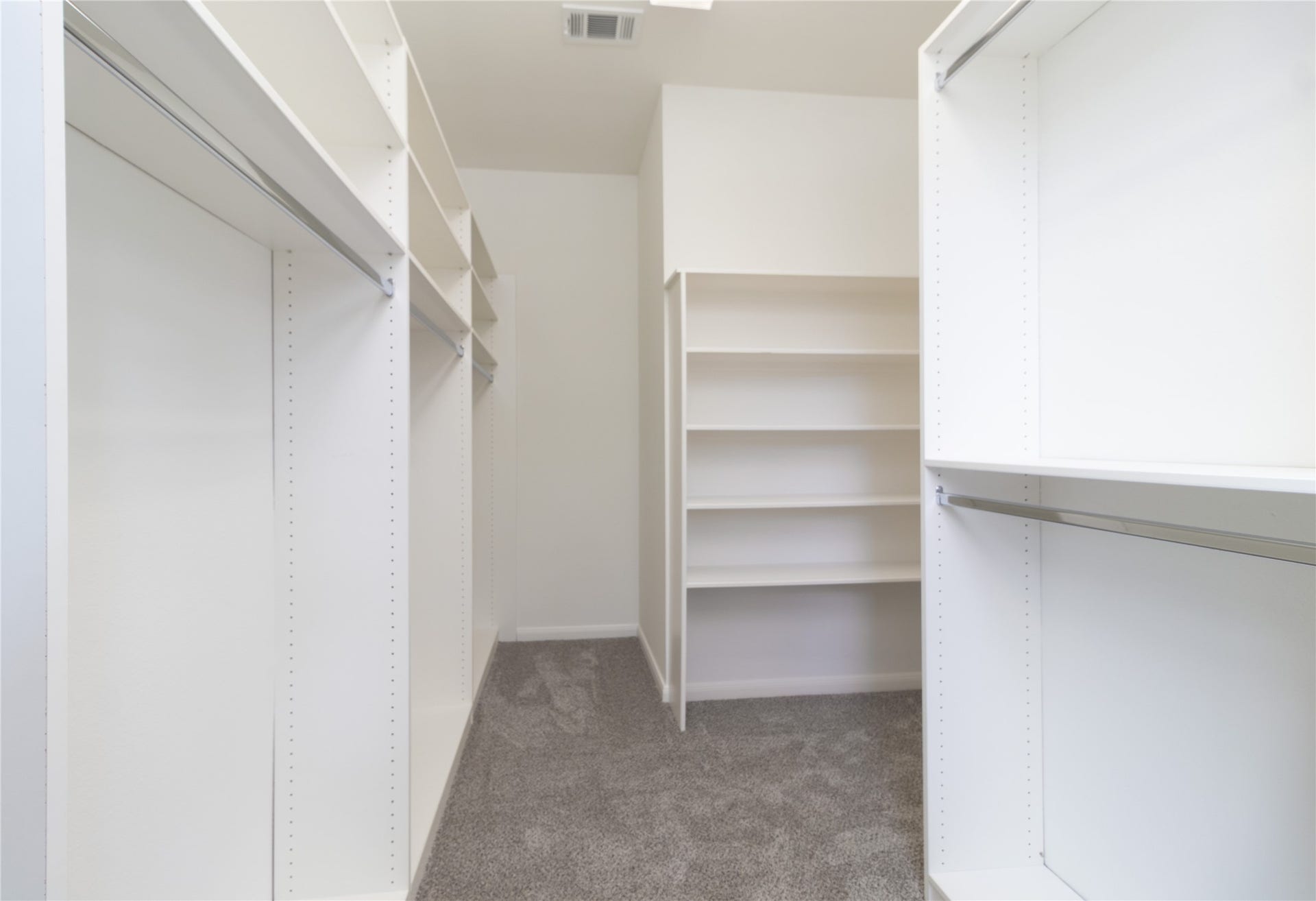 3115 Hickory Grove Lane, Pearland, TX 77584 Primary closet
