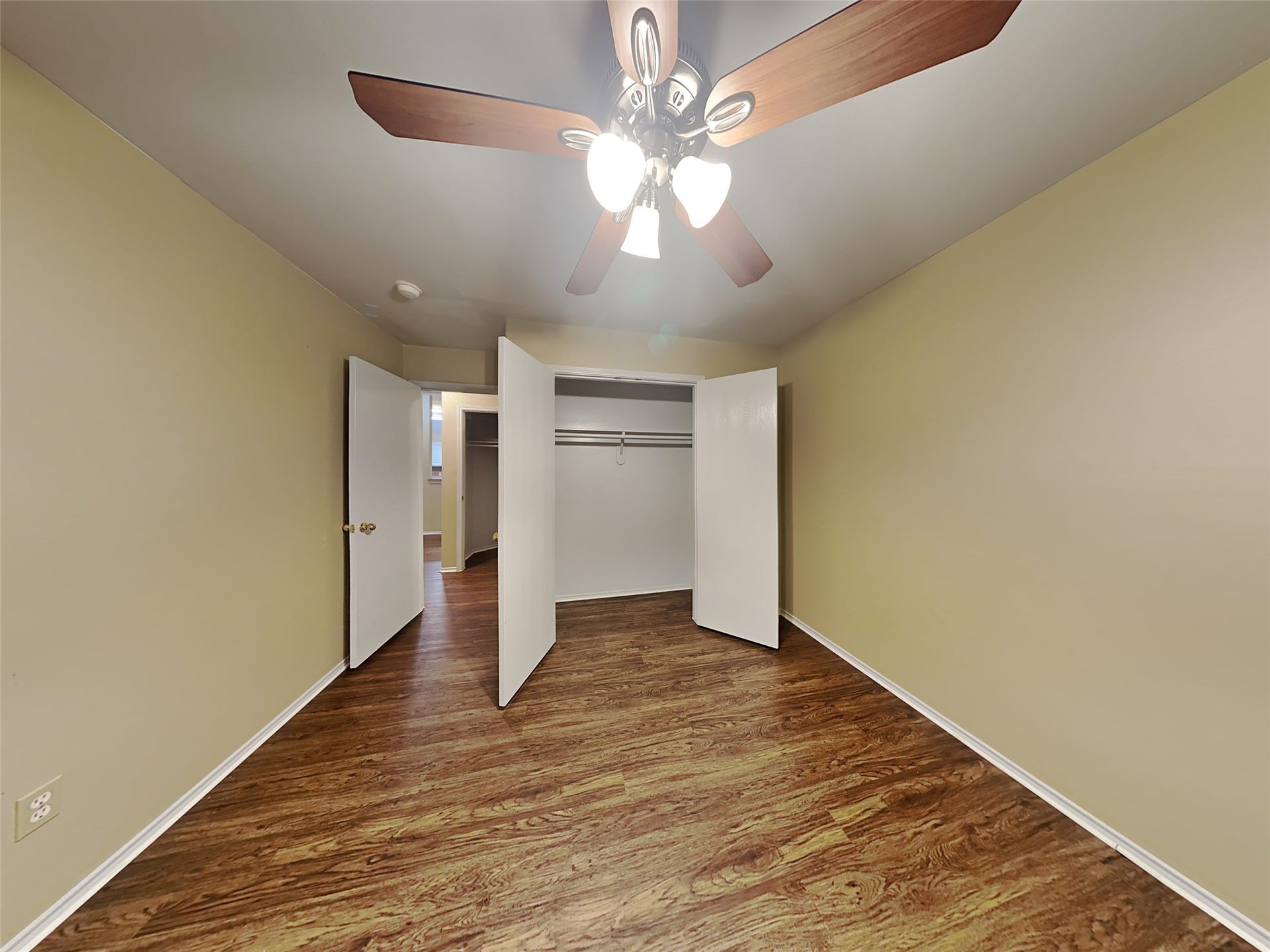 9310 Fillmont Lane, Houston, TX 77044 9310 Fillmont Lane, Houston, TX 77044