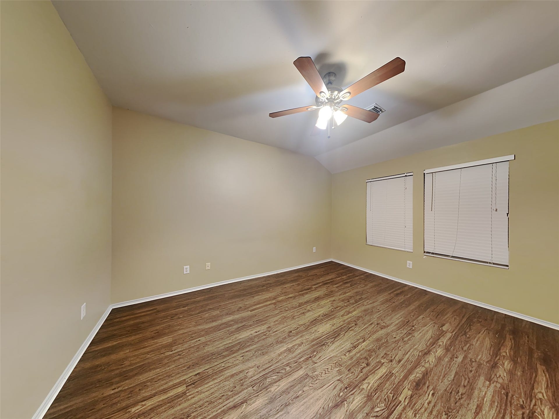 9310 Fillmont Lane, Houston, TX 77044 9310 Fillmont Lane, Houston, TX 77044