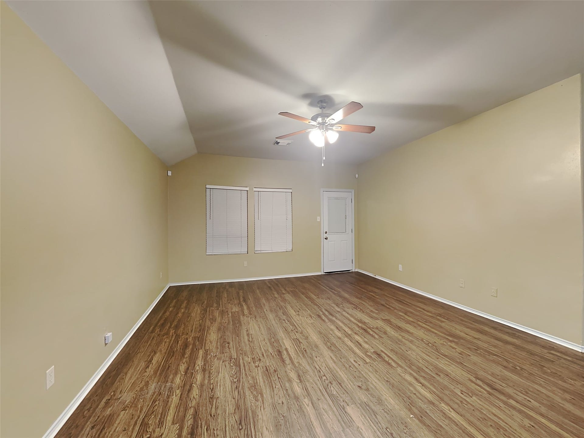 9310 Fillmont Lane, Houston, TX 77044 9310 Fillmont Lane, Houston, TX 77044