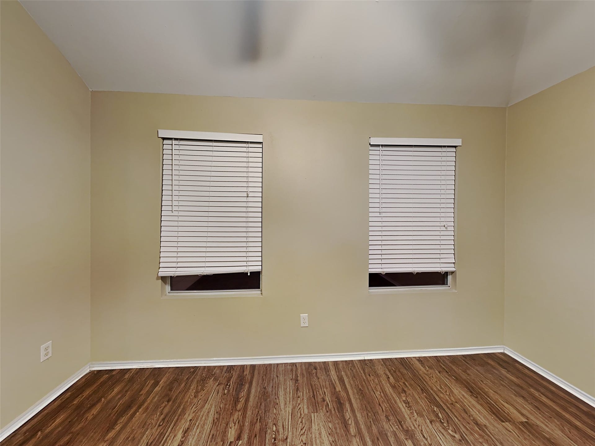 9310 Fillmont Lane, Houston, TX 77044 9310 Fillmont Lane, Houston, TX 77044