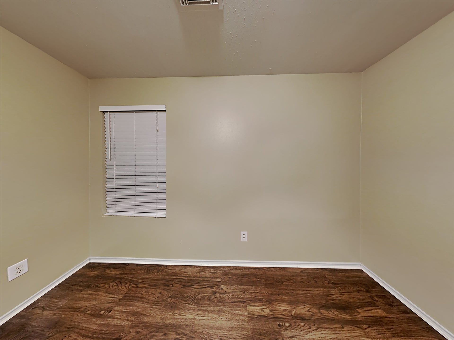 9310 Fillmont Lane, Houston, TX 77044 9310 Fillmont Lane, Houston, TX 77044