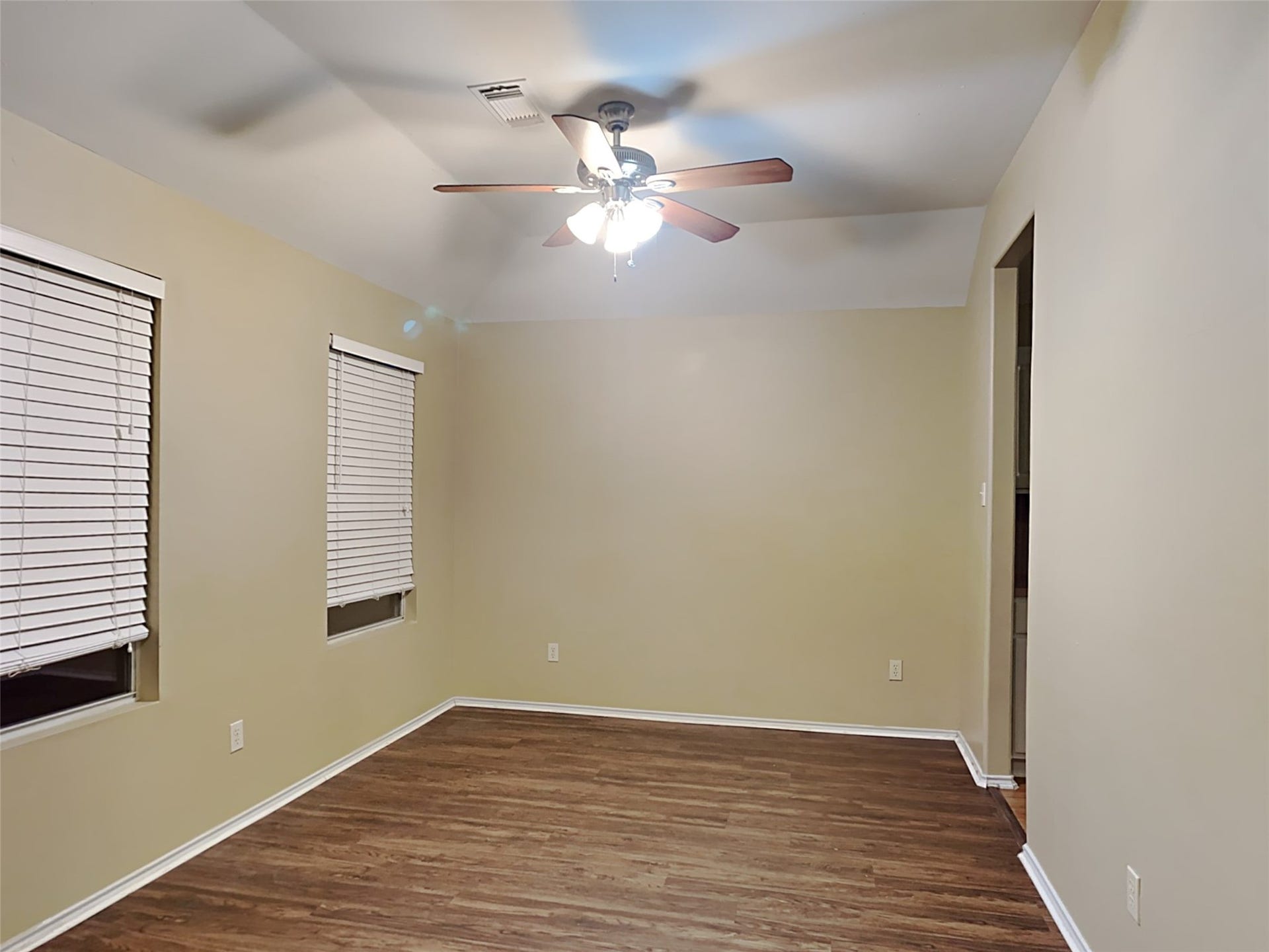 9310 Fillmont Lane, Houston, TX 77044 9310 Fillmont Lane, Houston, TX 77044
