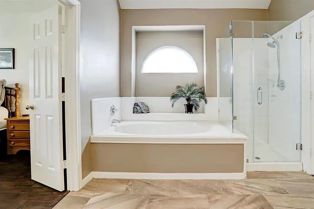 635 Presley Way, Sugar Land, TX 77479 635 Presley Way, Sugar Land, TX 77479