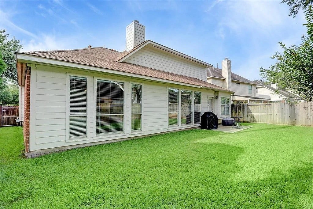 635 Presley Way, Sugar Land, TX 77479 635 Presley Way, Sugar Land, TX 77479