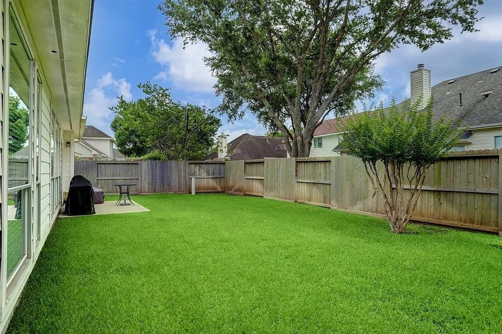 635 Presley Way, Sugar Land, TX 77479 635 Presley Way, Sugar Land, TX 77479