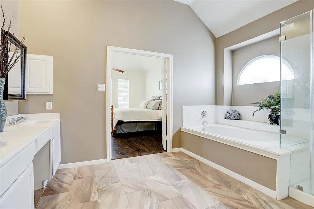 635 Presley Way, Sugar Land, TX 77479 635 Presley Way, Sugar Land, TX 77479