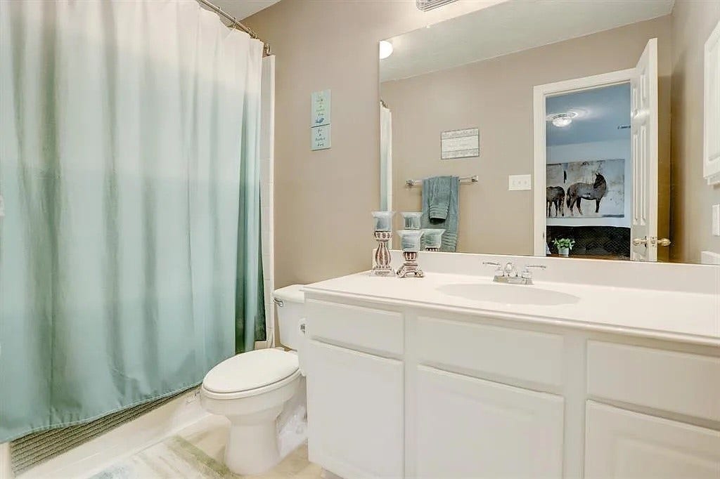 635 Presley Way, Sugar Land, TX 77479 635 Presley Way, Sugar Land, TX 77479