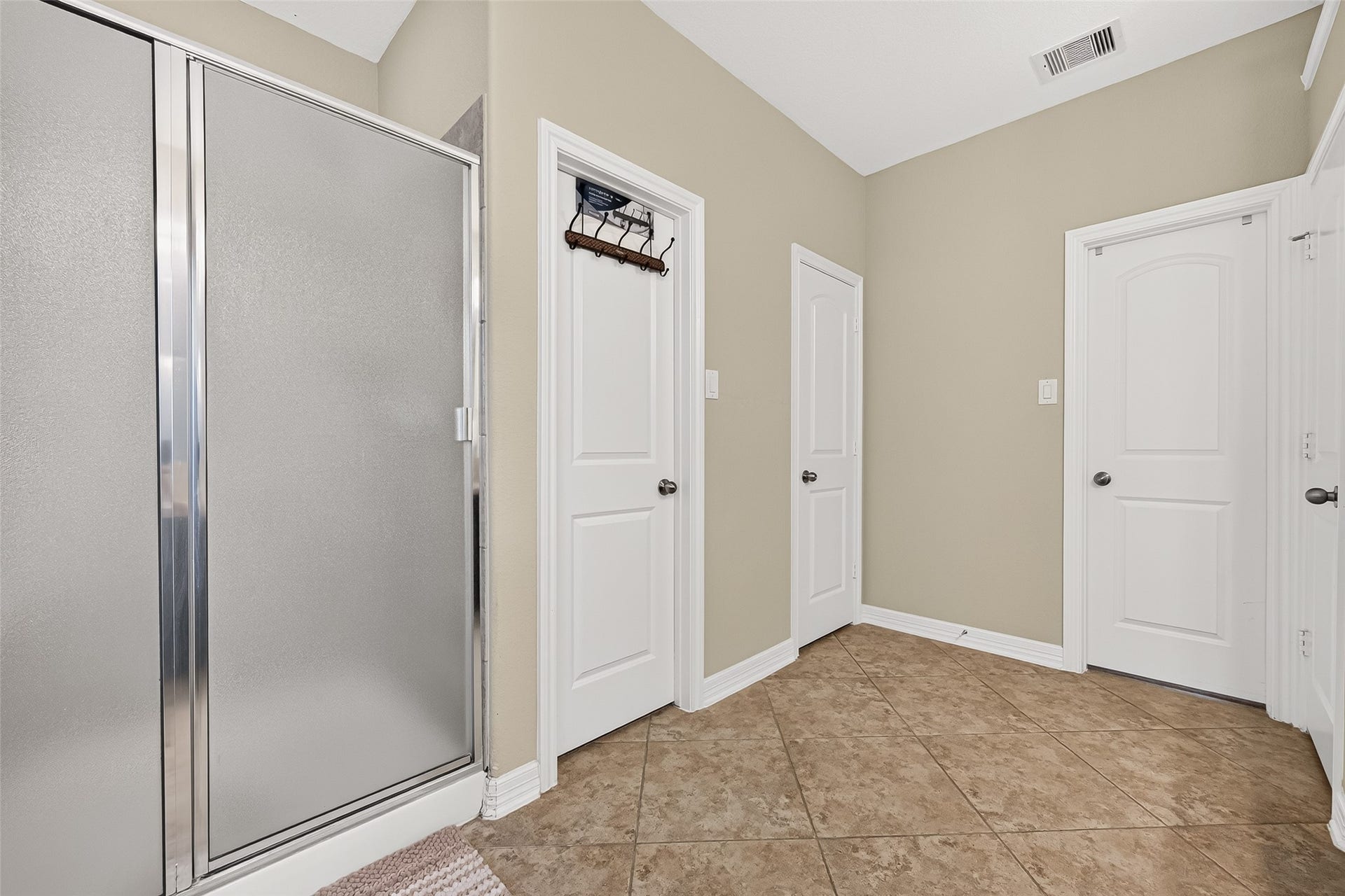 5703 Flagstone Pass Court, Sugar Land, TX 77479 5703 Flagstone Pass Court, Sugar Land, TX 77479