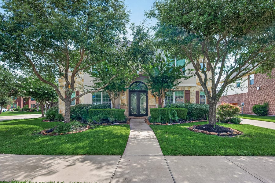 Property photo for 5703 Flagstone Pass Court, Sugar Land, TX