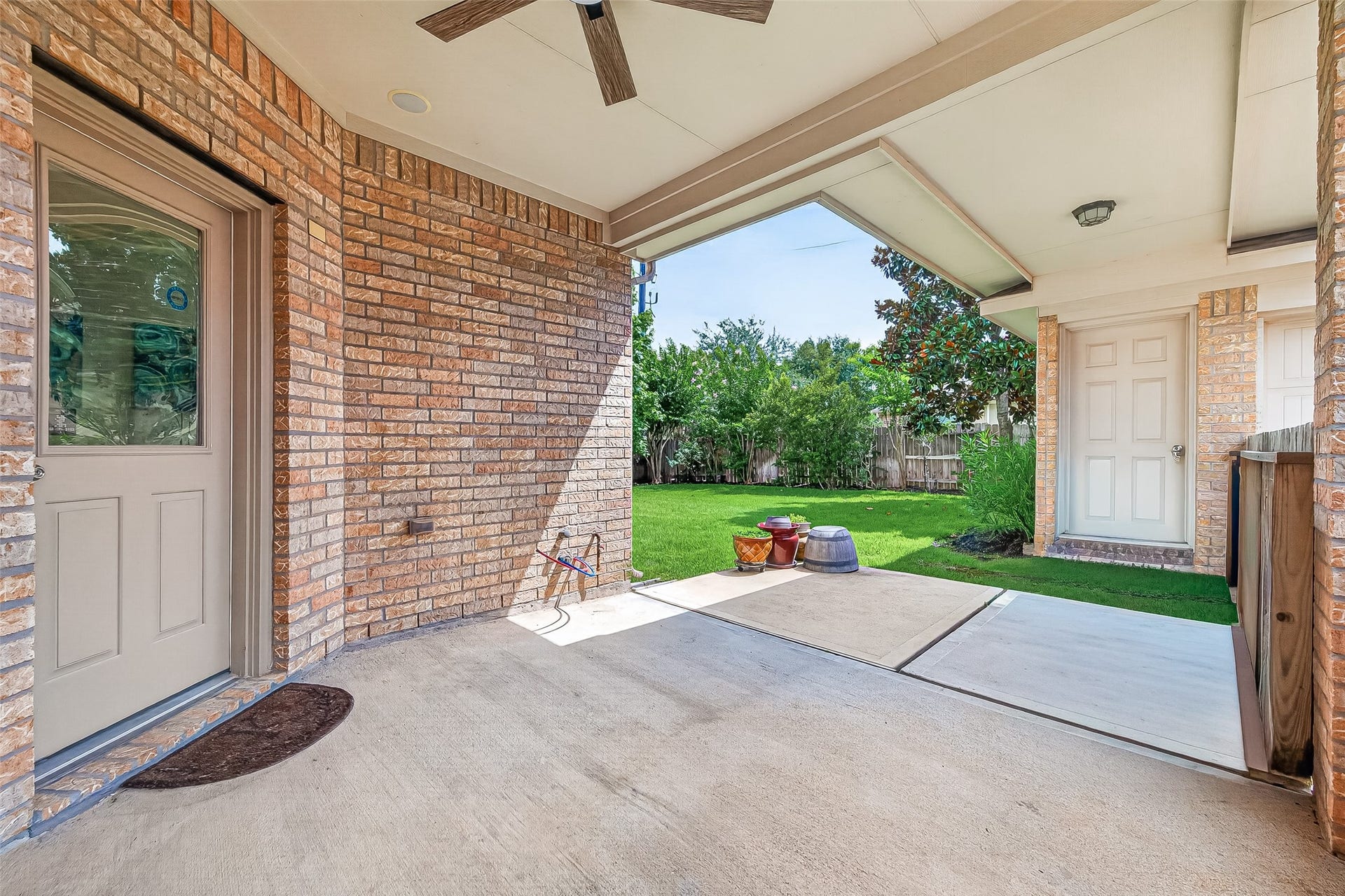 5703 Flagstone Pass Court, Sugar Land, TX 77479 5703 Flagstone Pass Court, Sugar Land, TX 77479